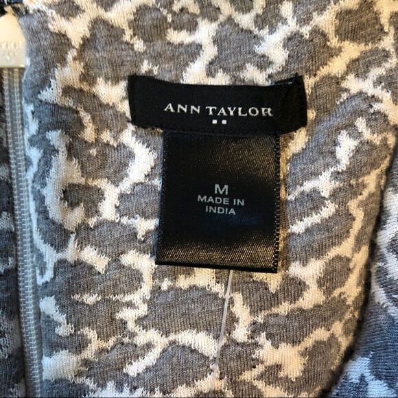 NWT! Ann Taylor cowl neck sleeveless dress - Picture 4 of 12